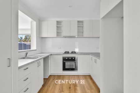 Completely Renovated Home in Narre Warren South! - Photo 5