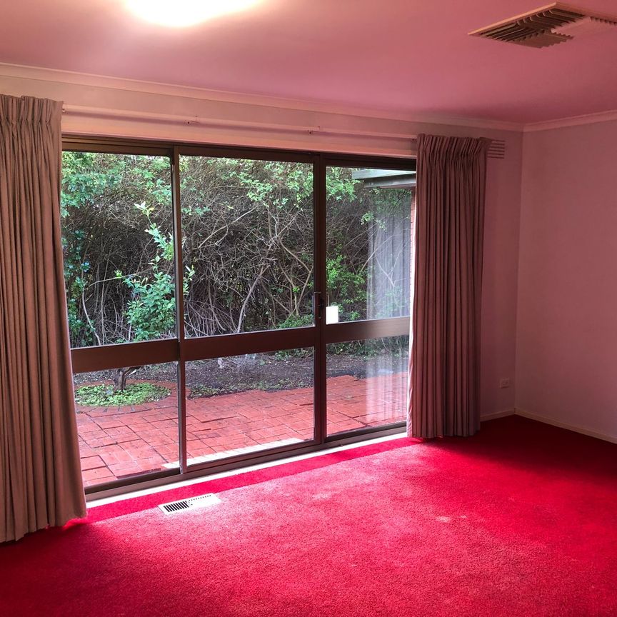 FAMILY HOME LOCATED IN PRIME WANTIRA SOUTH LOCATION - Photo 1