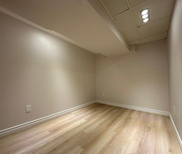 For Lease - 8 Midcroft Drive, Toronto, Ontario - Photo 4