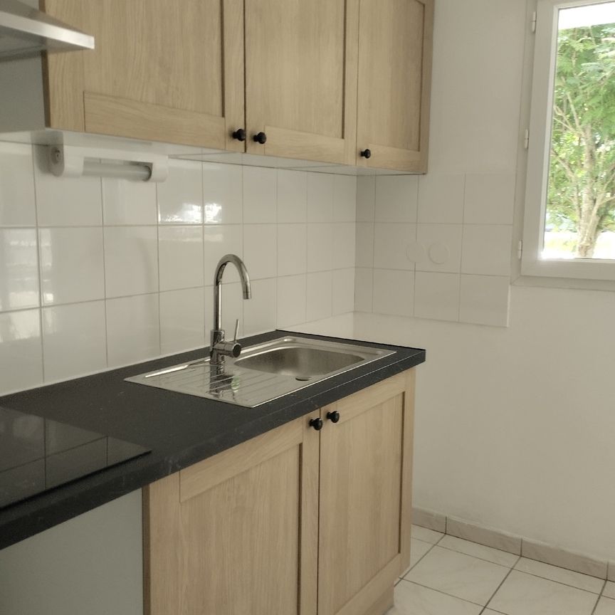 Location Appartement 2 pièces 48m² BEAUVAIS 60000 - Photo 1