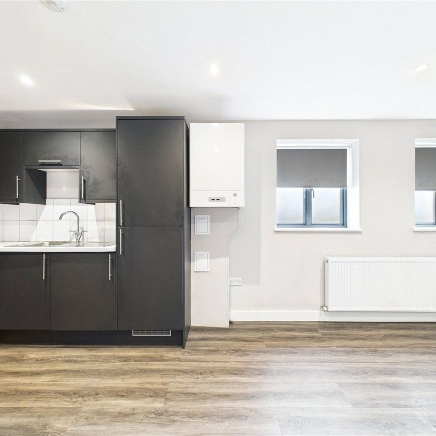 The Parade, - Photo 1