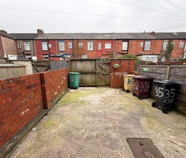 2 bedroom terraced house to rent - Photo 6