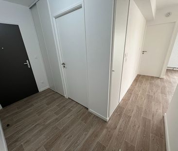 Apartment - Photo 2