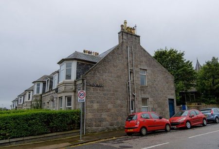 P174: Lilybank Place, Kittybrewster, Aberdeen - Photo 4