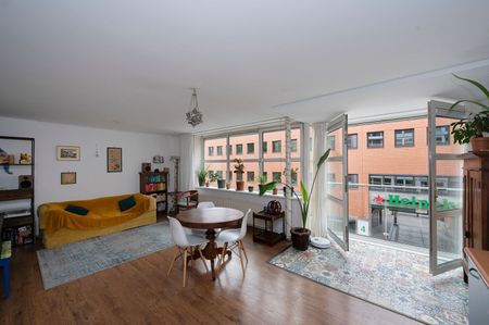 Appartement te huur: Eerste Van der Helststraat 1-A15 1073 AA Amsterdam - Photo 2