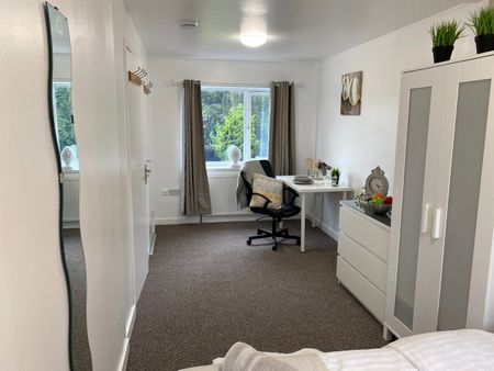 Room in a Shared House, Charter Avenue, CV4 - Photo 5