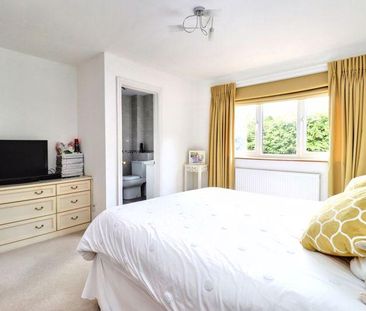 5 bedroom detached house to rent - Photo 6