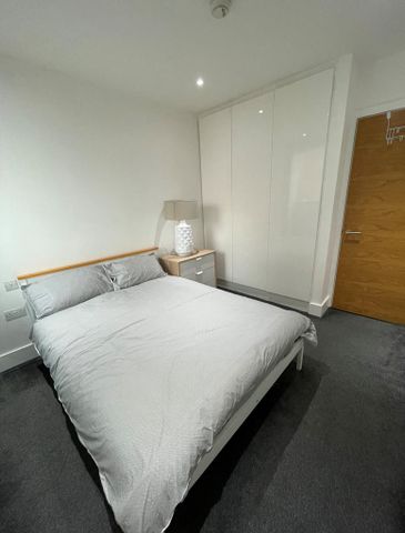 3 bedroom apartment to rent - Photo 4