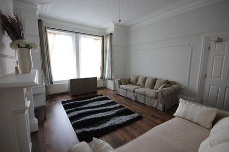 6 bedroom house to rent - Photo 2