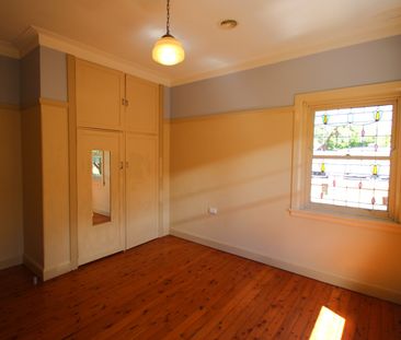 36 Frost Street, Orange NSW 2800 - House For Rent | Domain - Photo 6