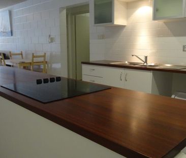 1/163 Eyre St., North Ward, Qld 4810 - Photo 3