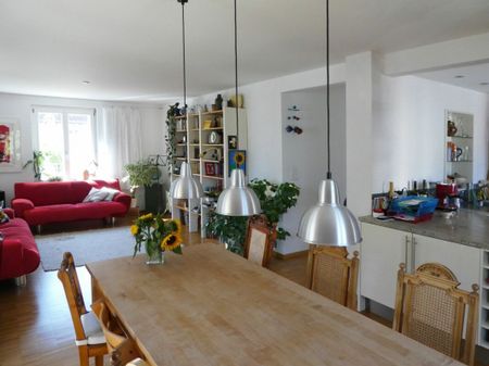 7.5 Zimmer, 170 m², 1. Stock - Photo 2