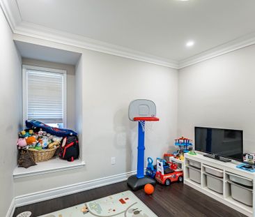 For Lease - 6020 Derry Road Unit# 29, Milton, Ontario - Photo 4