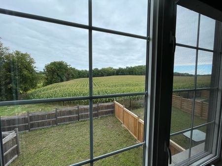 For Lease - 2 Festival Court, East Gwillimbury, Ontario - Photo 5