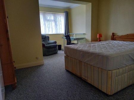 4 bedroom house share to rent - Photo 5