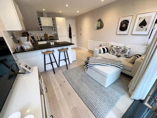 1 bedroom apartment to rent - Photo 1