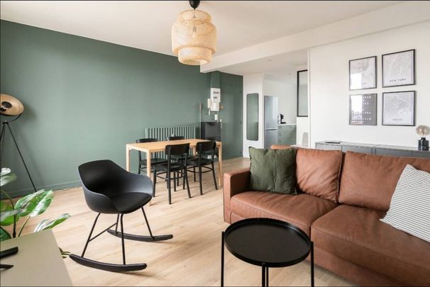 Colocation meublée jeunes actifs Tortière - Photo 1