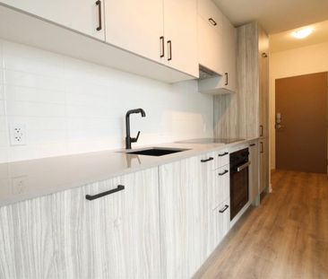 For Lease - 5 Quarrington Lane Unit# 3011, Toronto, Ontario - Photo 3