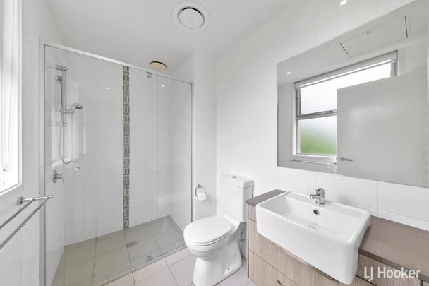 21/15 Mower Place, Phillip ACT 2606 - Apartment For Rent | Domain - Photo 1
