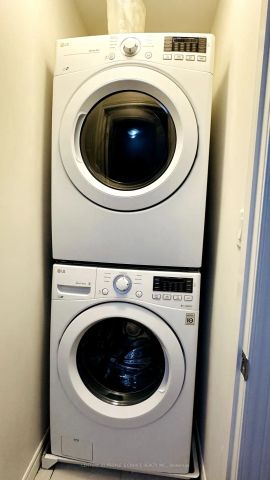 Condo Townhouse For Lease | X8458882 - Photo 5