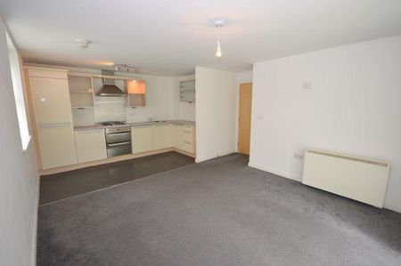 2 bedroom apartment to rent - Photo 2