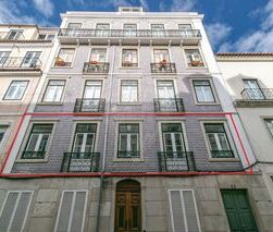 Apartment Renovated 3 bedrooms for rent Mercês Lisboa - balcony, ce... - Photo 1