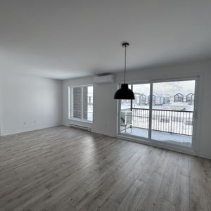 5 1/2 Neuf à Louer - 1er Juillet Ou Aout - Photo 3