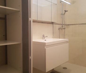 Location Appartement 1 pièce 27m² - Photo 3