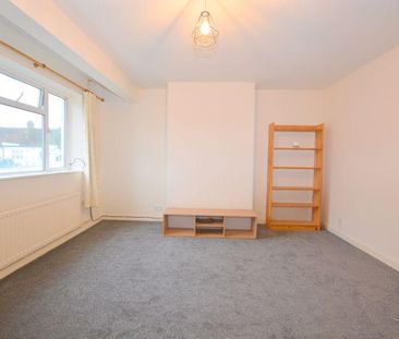 2 bedroom maisonette to rent - Photo 5