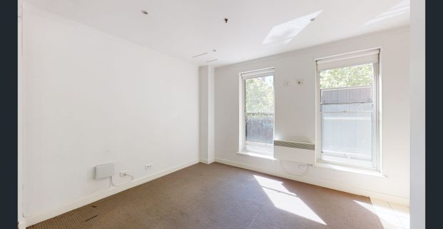 Urban Living at it's finest - Photo 1