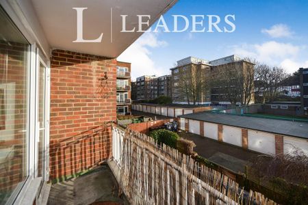 2 bedroom flat to rent - Photo 5