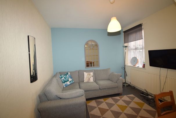 4 bedroom house share to rent - Photo 1