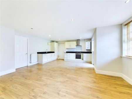 2 bedroom apartment to rent - Photo 5