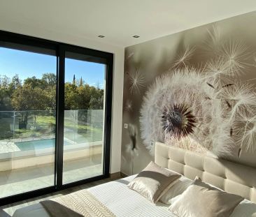 Villa contemporaine - 4 chambres au cœur d'un parc arboré - Arrière... - Photo 6