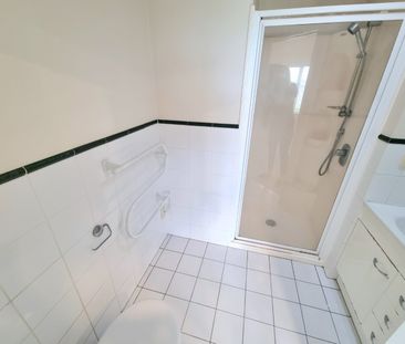 The Future is Bright! - Photo 3