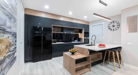 Spacious 5-Bedroom Family Home for Rent in Hobsonville – $1,300 per week - Photo 4