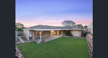 Leopard Tree Crescent, Sinnamon Park, QLD 4073 - Photo 3