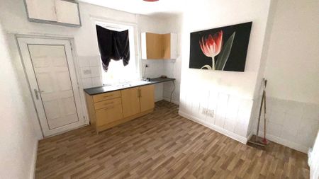 Gosling Gate Road, Rotherham, Goldthorpe - Photo 5