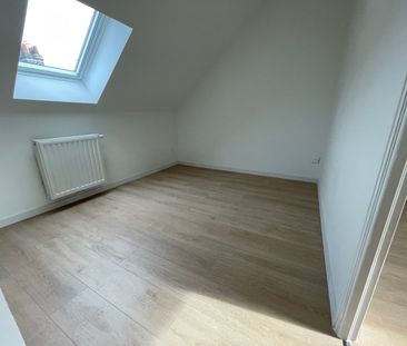 Location Appartement 3 pièces 54m² LILLE 59000 - Photo 4