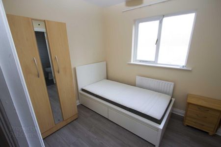 10 Barton Court - Room, D Barton Road East - Photo 2