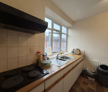 2 Bed Flat, Brooklyn Road, CV1 - Photo 6