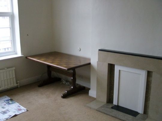 2 Bed - Windsor Court, Golders Green Road, Golders Green, Nw11 9pr - Photo 1