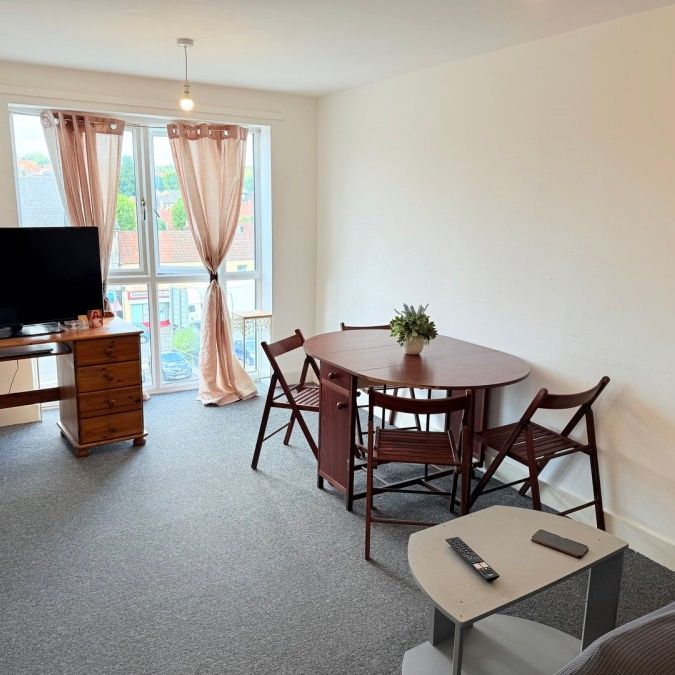 Newton Road, Yeovil, Somerset - Photo 1