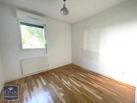 Location Appartement 2 pièces 47m² ST ETIENNE 42000 - Photo 3