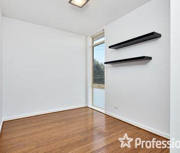 9/11 Bluff Avenue, Elwood VIC 3184 - Apartment For Rent | Domain - Photo 4