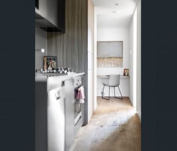 Modern Luxury in the Heart of Heidelberg - Photo 3