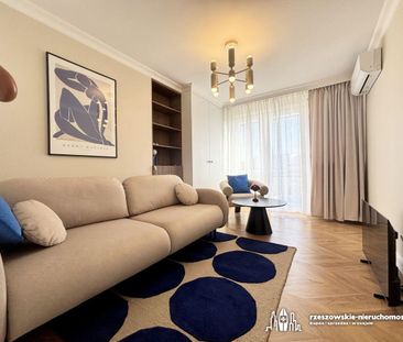 DO WYNAJĘCIA! Stylowe mieszkanie 2 min od Rynku - Фото 4