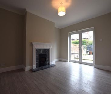 3 Bedroom End Terrace Available Arranging tenancy - Photo 2