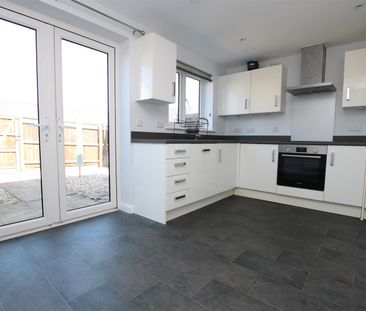 3 bed Terraced House for let - Photo 5