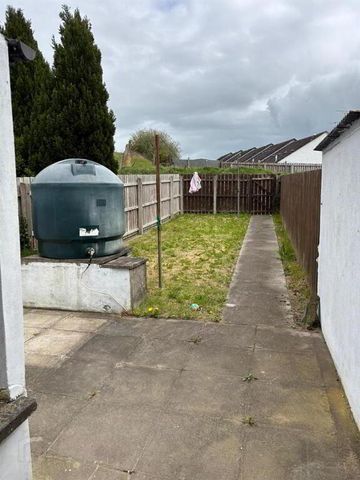 77 Church Street, Downpatrick, BT30 6EH - Photo 5